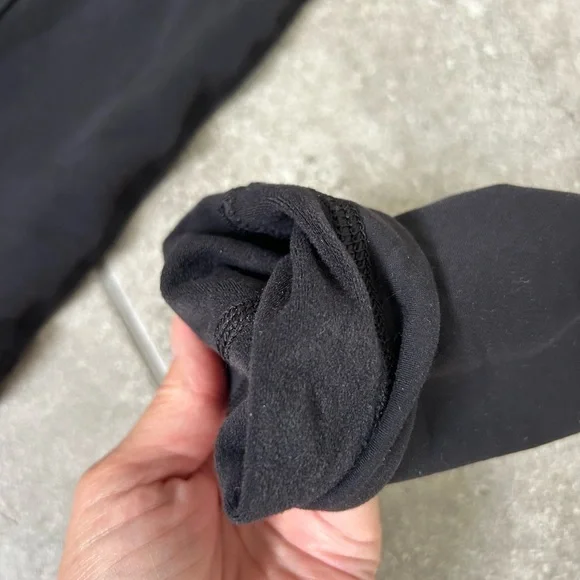 Lululemon Fleece Lined Leggings Black Running Size 6 - Picture 11 of 12